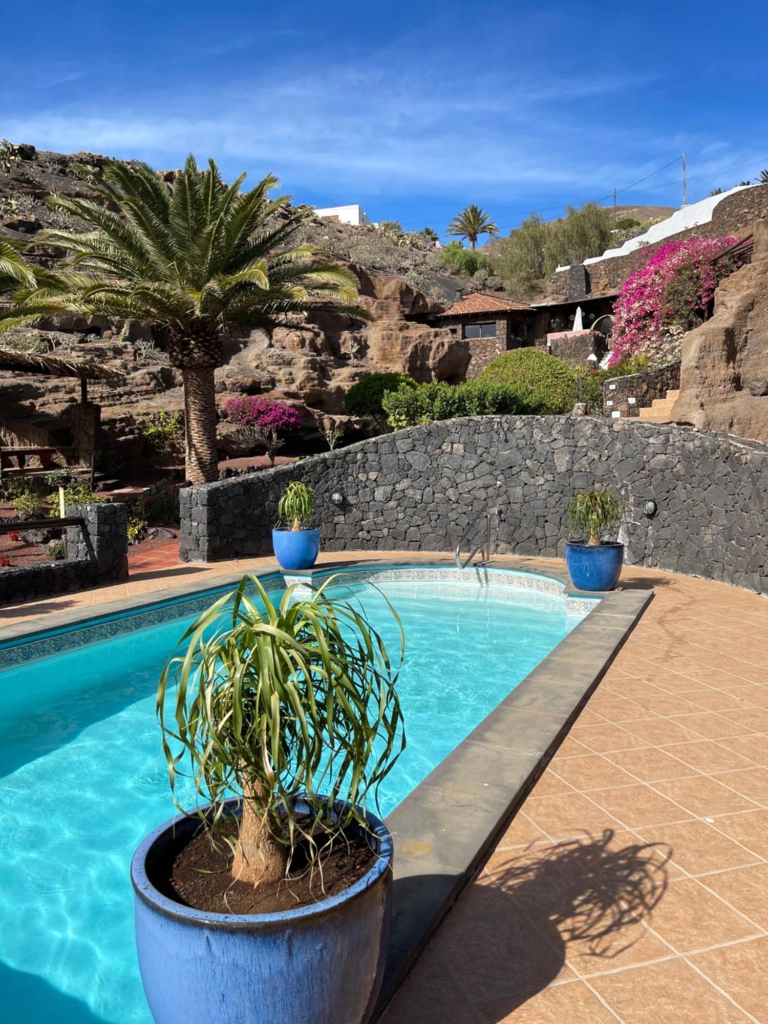 Castillo Lanzarote Villa Bailey - Luxury Villa - Pet Friendly With Heated Pool Ла-Асомада Экстерьер фото
