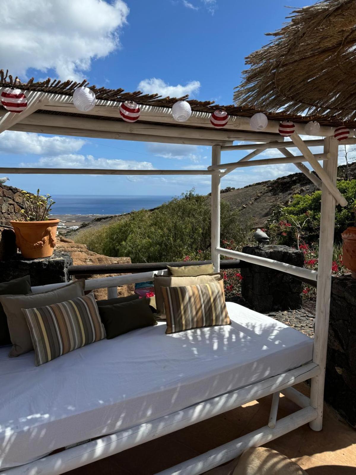 Castillo Lanzarote Villa Bailey - Luxury Villa - Pet Friendly With Heated Pool Ла-Асомада Экстерьер фото