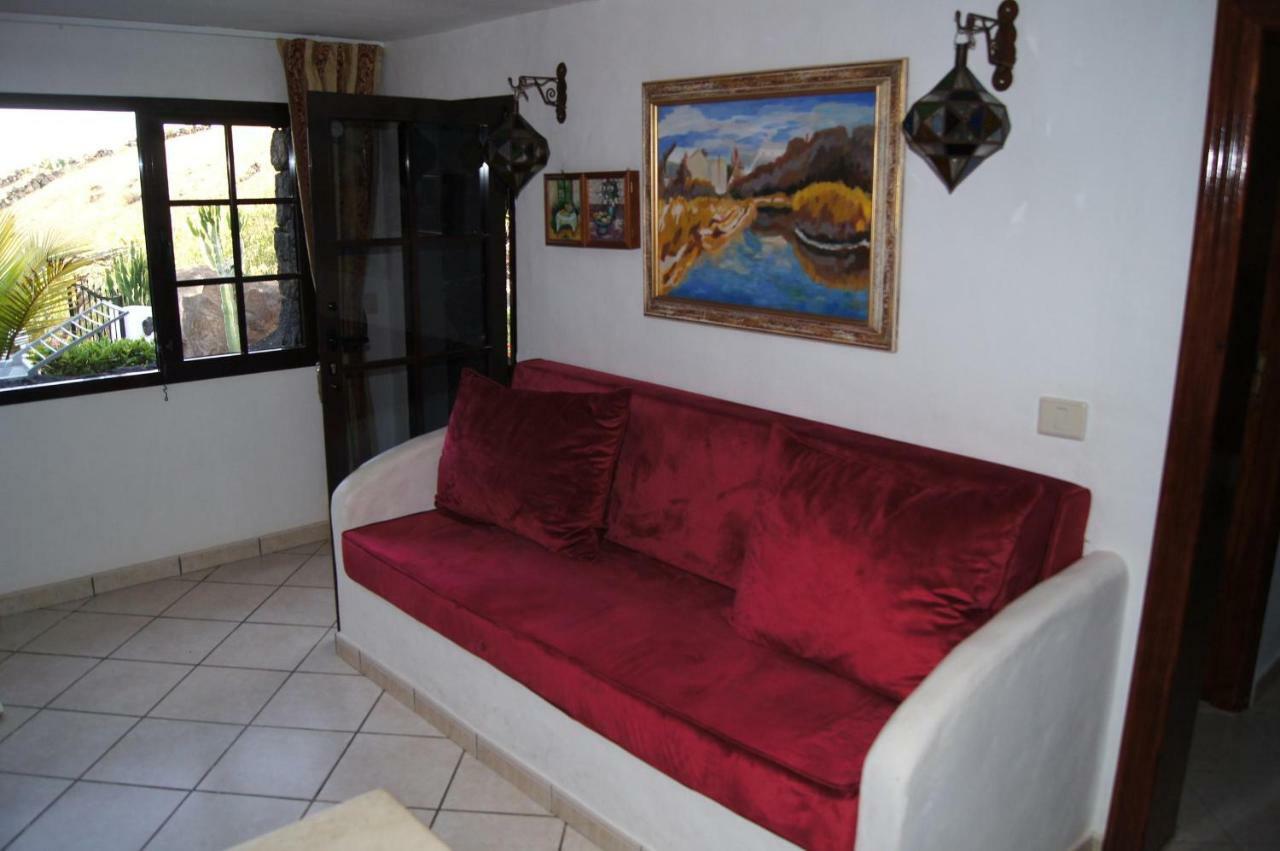 Castillo Lanzarote Villa Bailey - Luxury Villa - Pet Friendly With Heated Pool Ла-Асомада Экстерьер фото