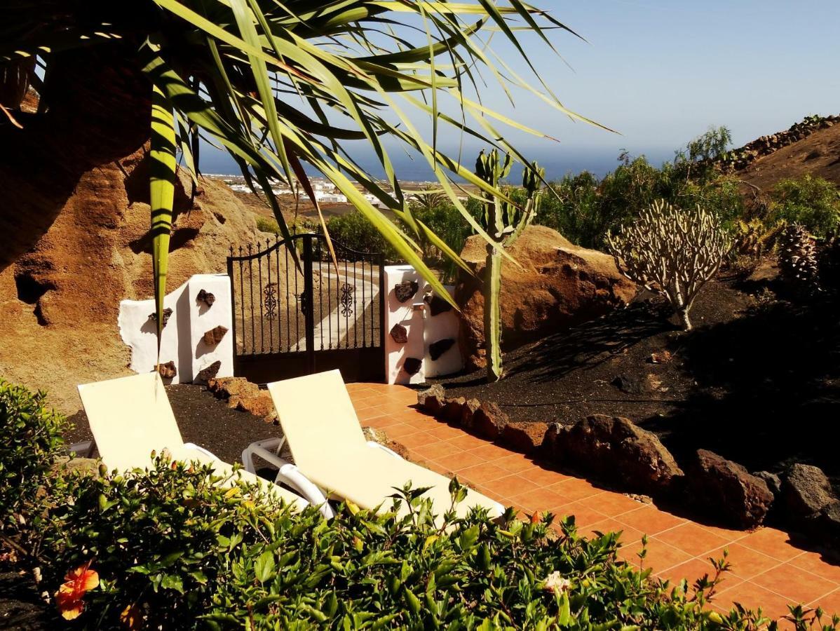 Castillo Lanzarote Villa Bailey - Luxury Villa - Pet Friendly With Heated Pool Ла-Асомада Экстерьер фото